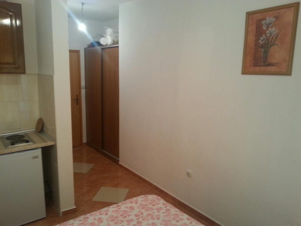 Apartments Nurkovic Добра Вода Екстер'єр фото
