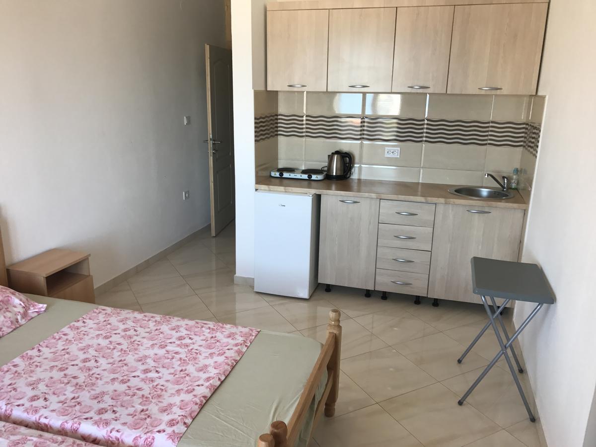 Apartments Nurkovic Добра Вода Екстер'єр фото