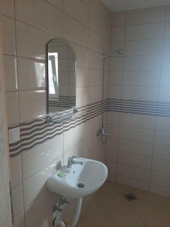 Apartments Nurkovic Добра Вода Екстер'єр фото
